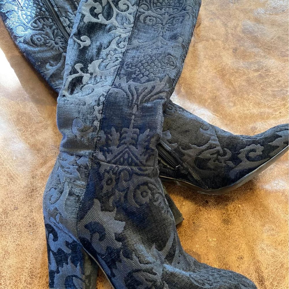 Women’s Nine West Samreno Jacquard Brocade Pattern Knee High Boots Size 6-1/2
